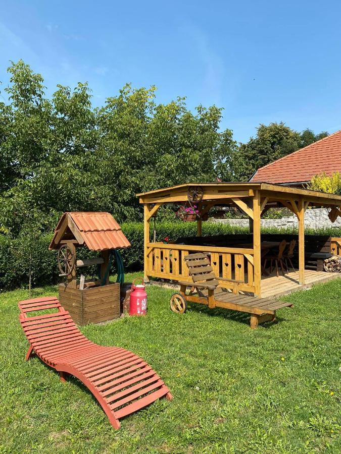 Hotel Zimmer Feri Vendégház Abaújszántó Exterior foto